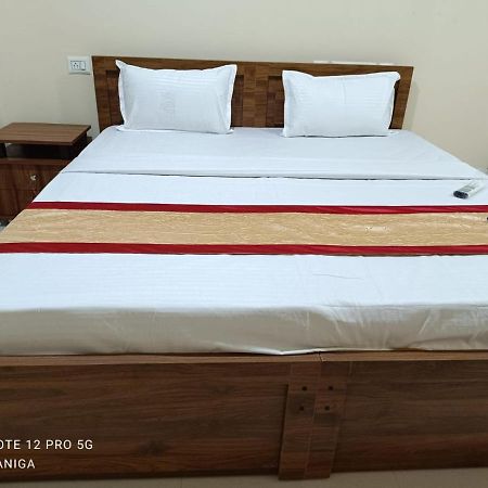 Premier Inn Lodge Mangalore Luaran gambar