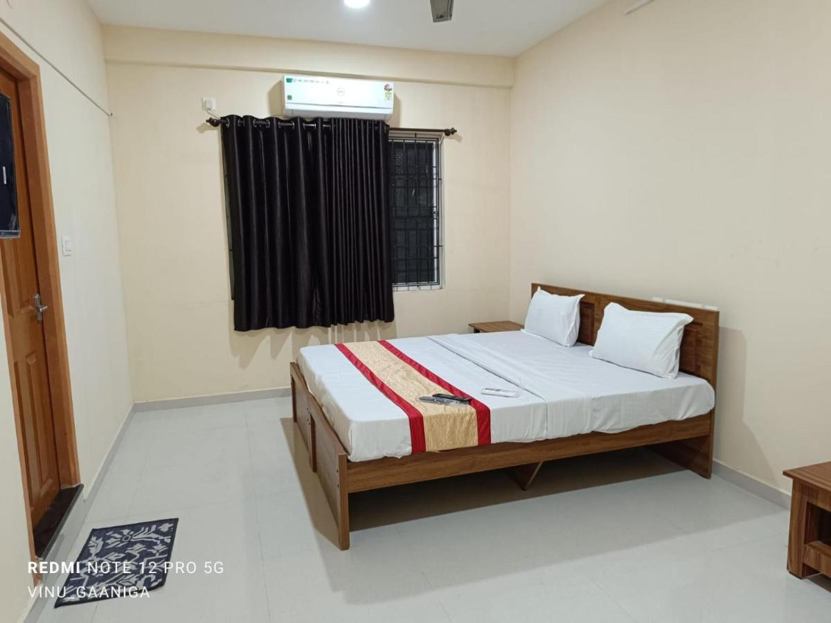 Premier Inn Lodge Mangalore Luaran gambar